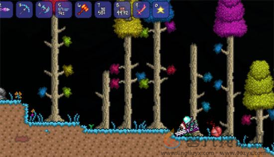 泰拉瑞亚史莱姆皇后怎么召唤(图4) 泰拉瑞亚史莱姆皇后怎么召唤(图4)